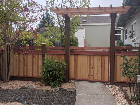 408 Springvalley Dr, Vacaville, CA 95687