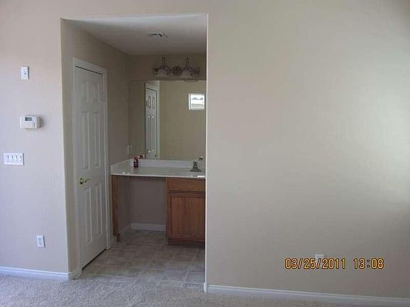 5th image of 1012 Island Falls Ave