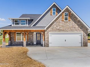 6231 Bingham Ln, Maryville, TN 37801