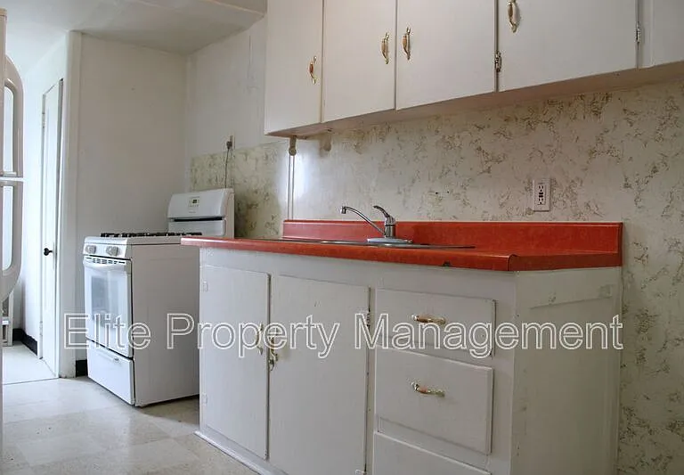 2727 Santa Fe Dr #1 — Photo 4