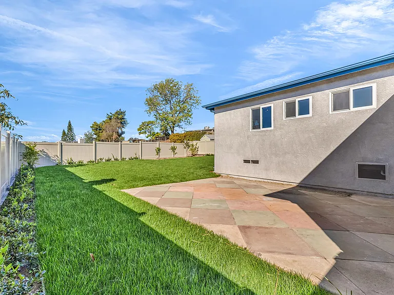 5850 Jan Dr — Photo 31