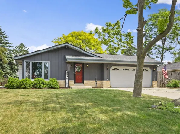 4204 S 93rd STREET, Greenfield, WI 53228