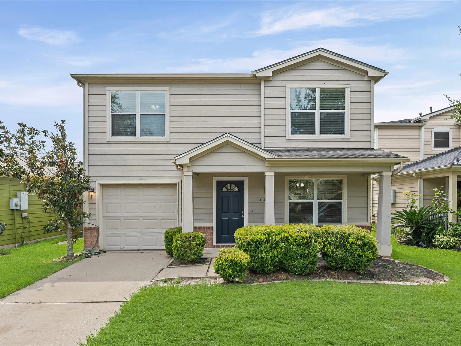 3 bed, 2.5 bath, 1888 sqft, $2,150 — Photo 1