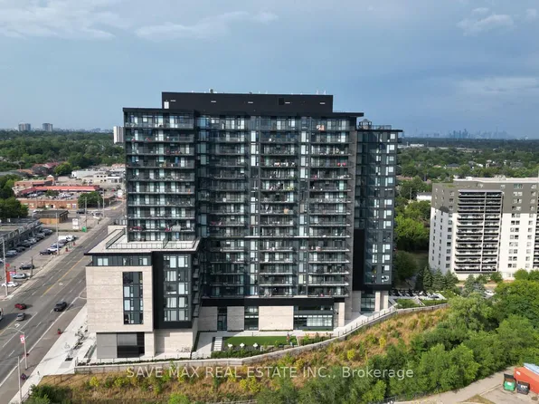 86 Dundas St E #916, Mississauga, ON L5A 0B1