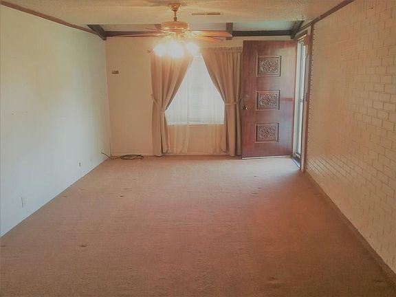 2nd image of 7825 Pensacola Ave