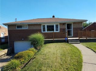 5212 Blossom Rd, Pittsburgh, PA 15236