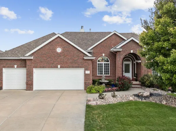10101 S 173rd Cir, Omaha, NE 68136