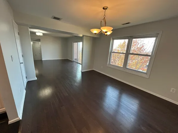 6509 Liberty Avenue image 4 of 29