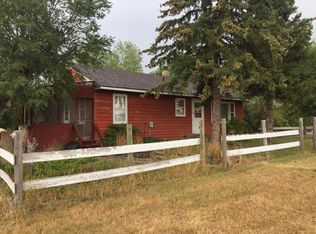 11710 6th St SW, Manning, ND 58642