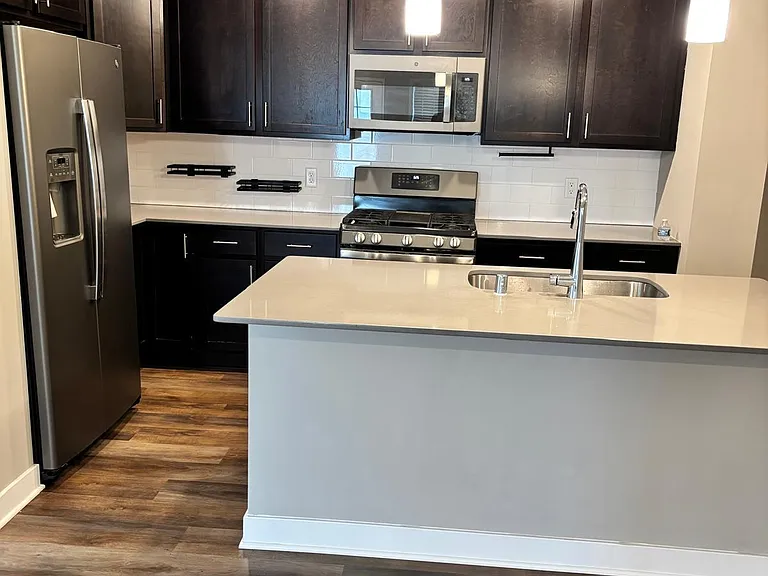 7219 Elmo Ct — Photo 9