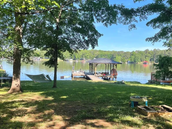 337 Thomas Dr, Eatonton, GA 31024
