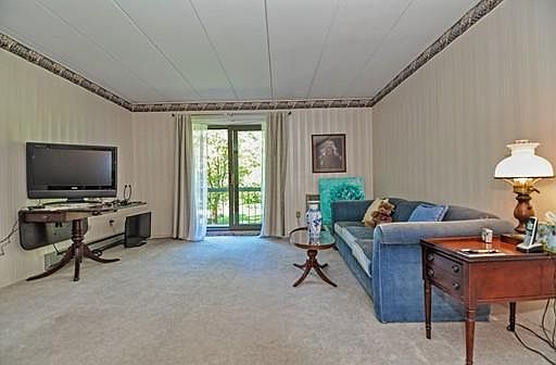 5th image of 65 Commons Dr Unit 307