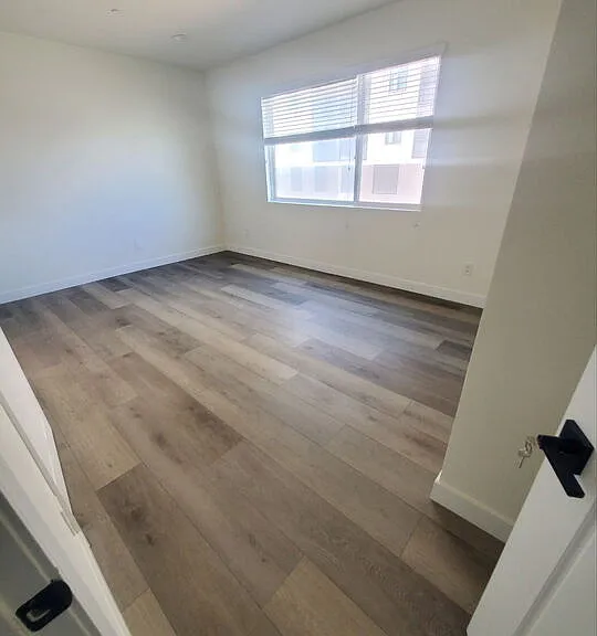 1029 S Hobart Blvd #303 — Photo 6