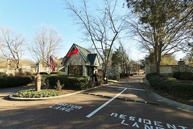 1st image of 3246 Kinderhill Ln