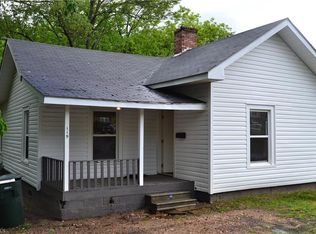 119 N Cherry St, Asheboro, NC 27203
