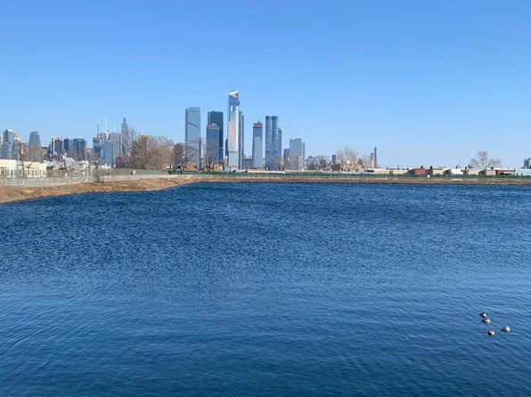 173 20th St, Union City, NJ 07087