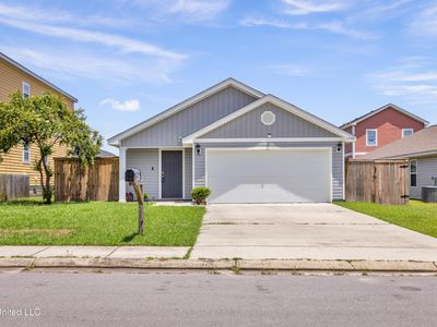2204 Magazine St, Ocean Springs, MS, 39564