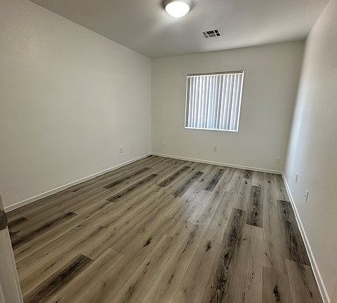 5th image of 1205 Emerywood Ct #X