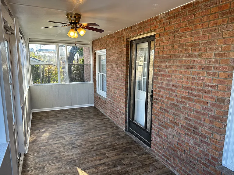 105 Sanford Rd — Photo 3