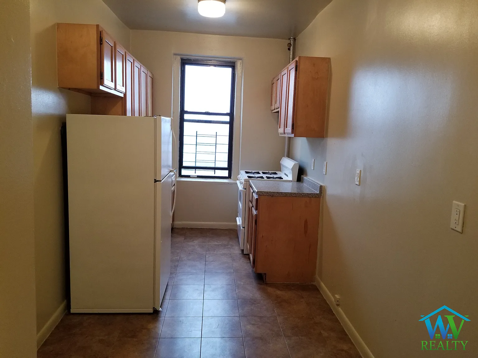1 bed, 680 sqft, $2,000 — Photo 3