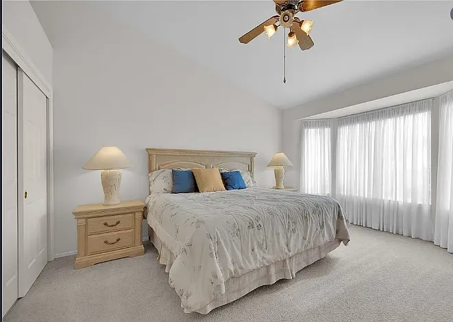 2912 S Redondo Blvd #2 — Photo 13