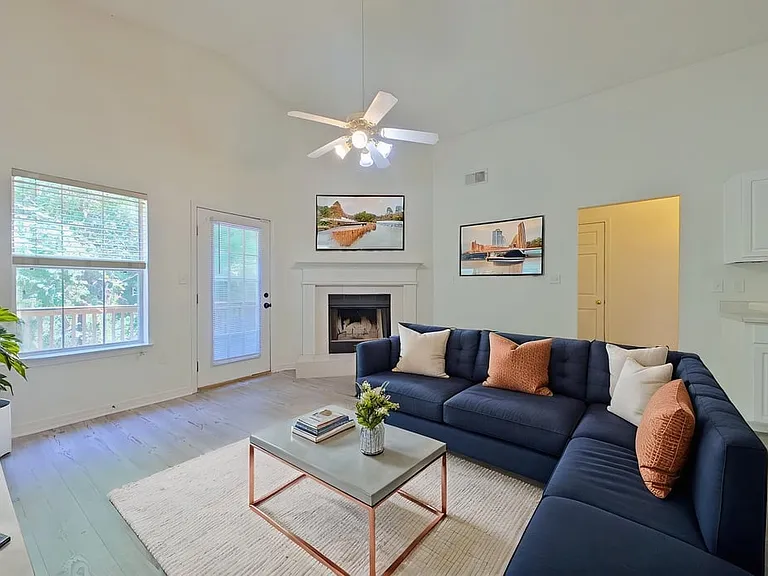713 Marsh Harbor Dr — Photo 4