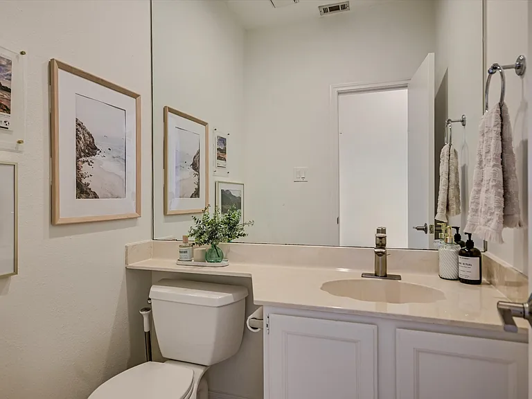 8601 Cima Oak Ln #A — Photo 20
