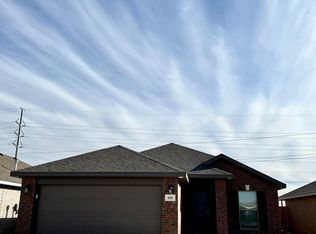 104 Pioneer Cir, Midland, TX 79705