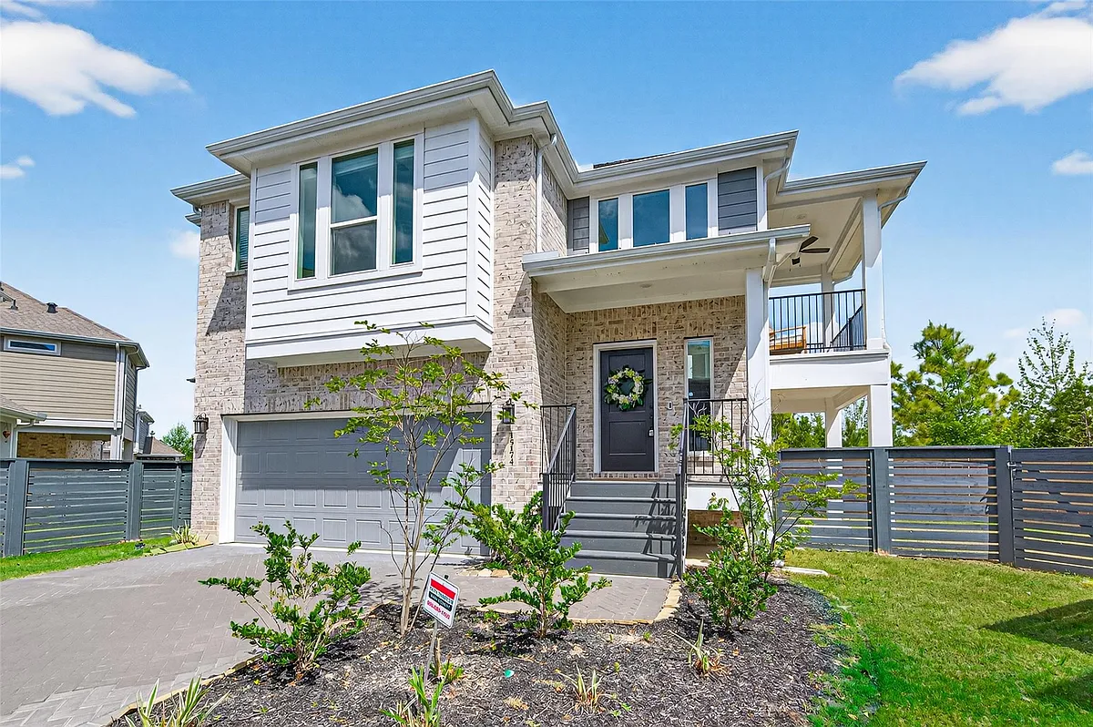 Building Photo - 15174 Post Oak Falls Dr