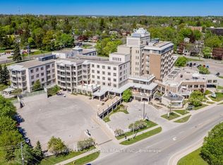 74 Ross St #44, Barrie, ON L4N1G3