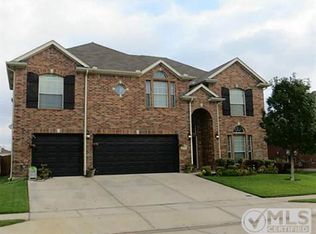 412 High Desert Dr, Fort Worth, TX 76131