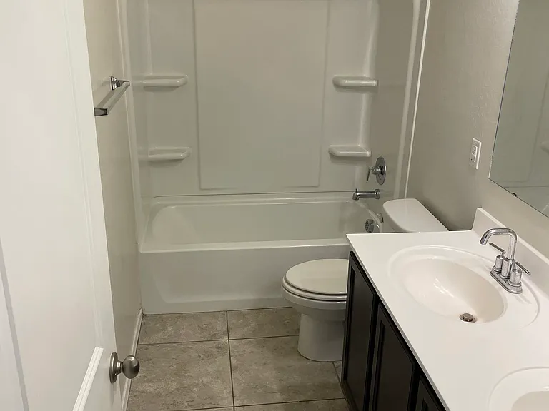 1269 E Denvil Dr — Photo 4