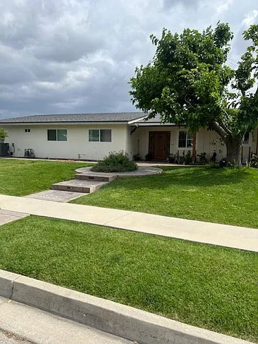 2589 Amanda St #B Photo 1