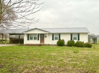 1530 McCarter Rd, Lawrenceburg, TN 38464