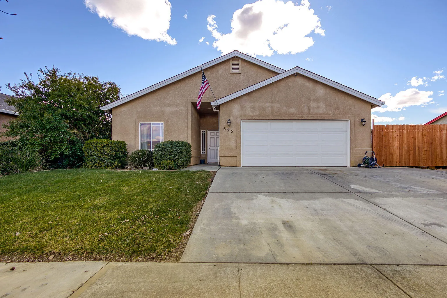 625 Vallecito Way photo 1