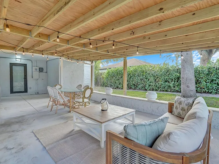 727 S Fernwood Dr — Photo 19