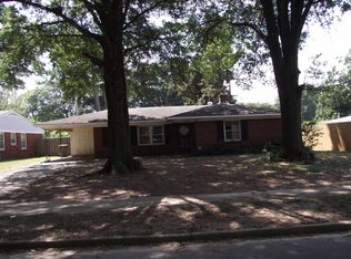 1399 Wilbec Rd, Memphis, TN 38117