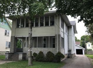 715 Jackson St, Oshkosh, WI 54901