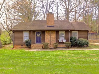 303 Island Dr, Madison, NC, 27025