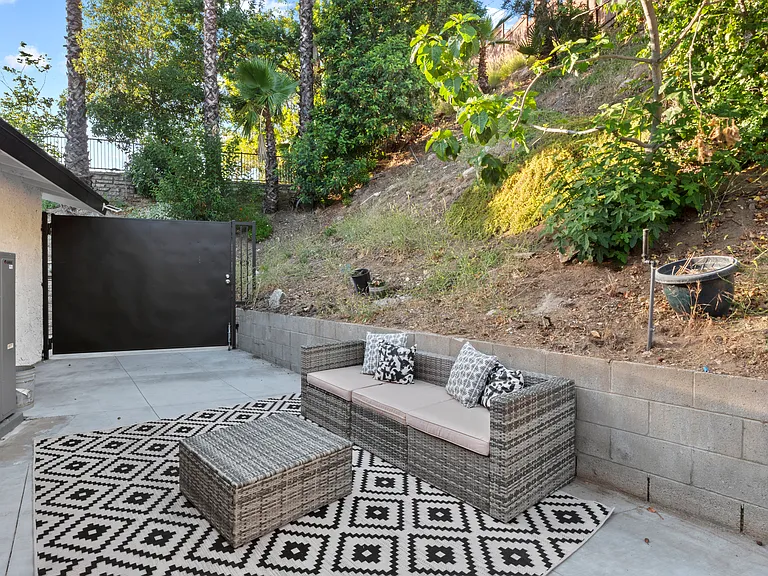 5259 Gould Ave — Photo 31