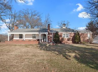 4615 Robbins Mill Rd, Florissant, MO 63034