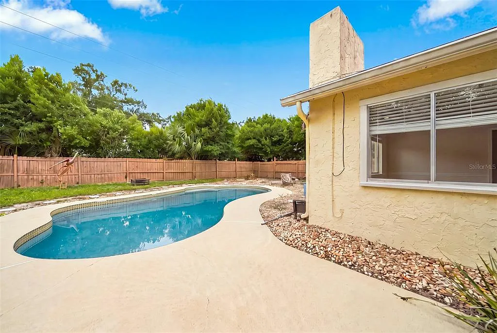 4 bed, 3.5 bath, 2665 sqft, $3,000 — Photo 3