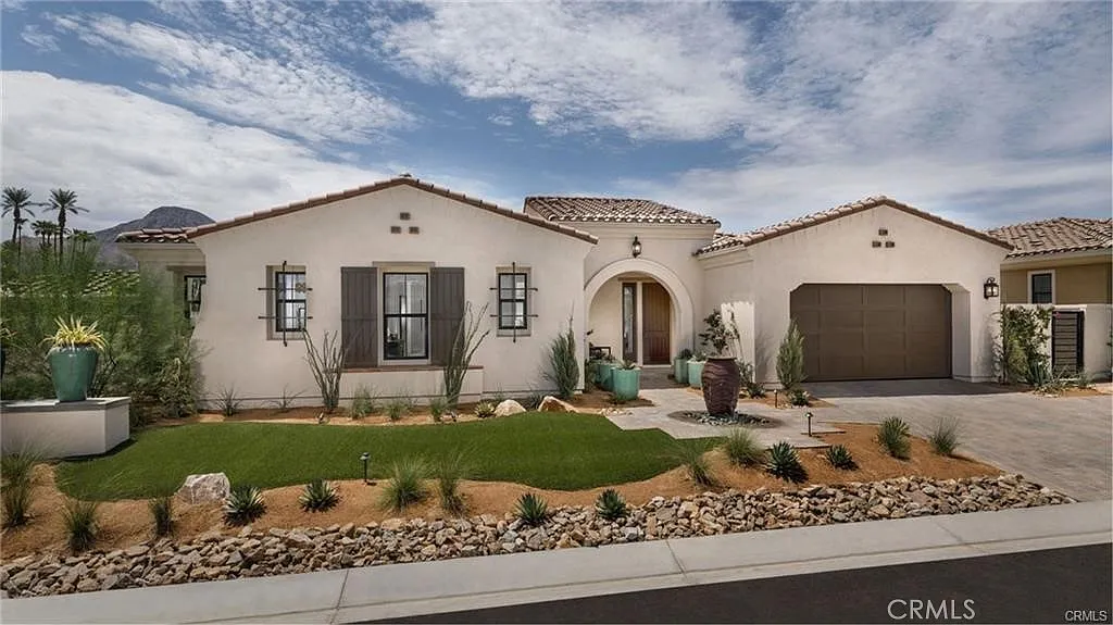 3 bed, 3.5 bath, 2697 sqft, $8,500 — Photo 1