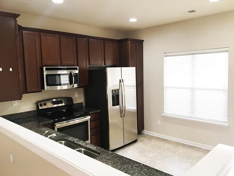10559 Bunclody Dr — Photo 3