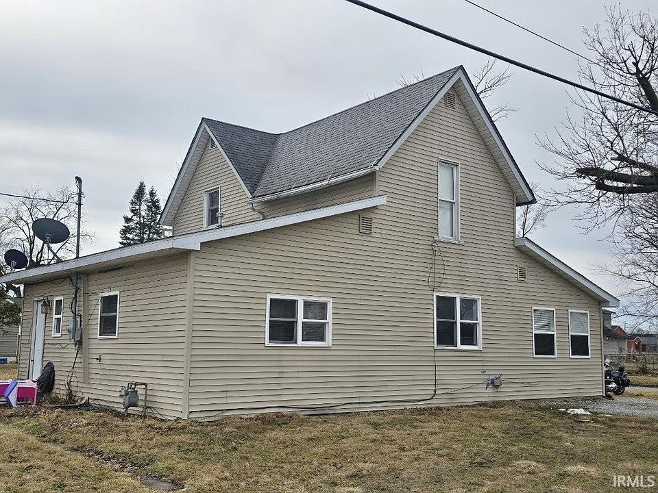 2nd image of 3401 S Boots St
