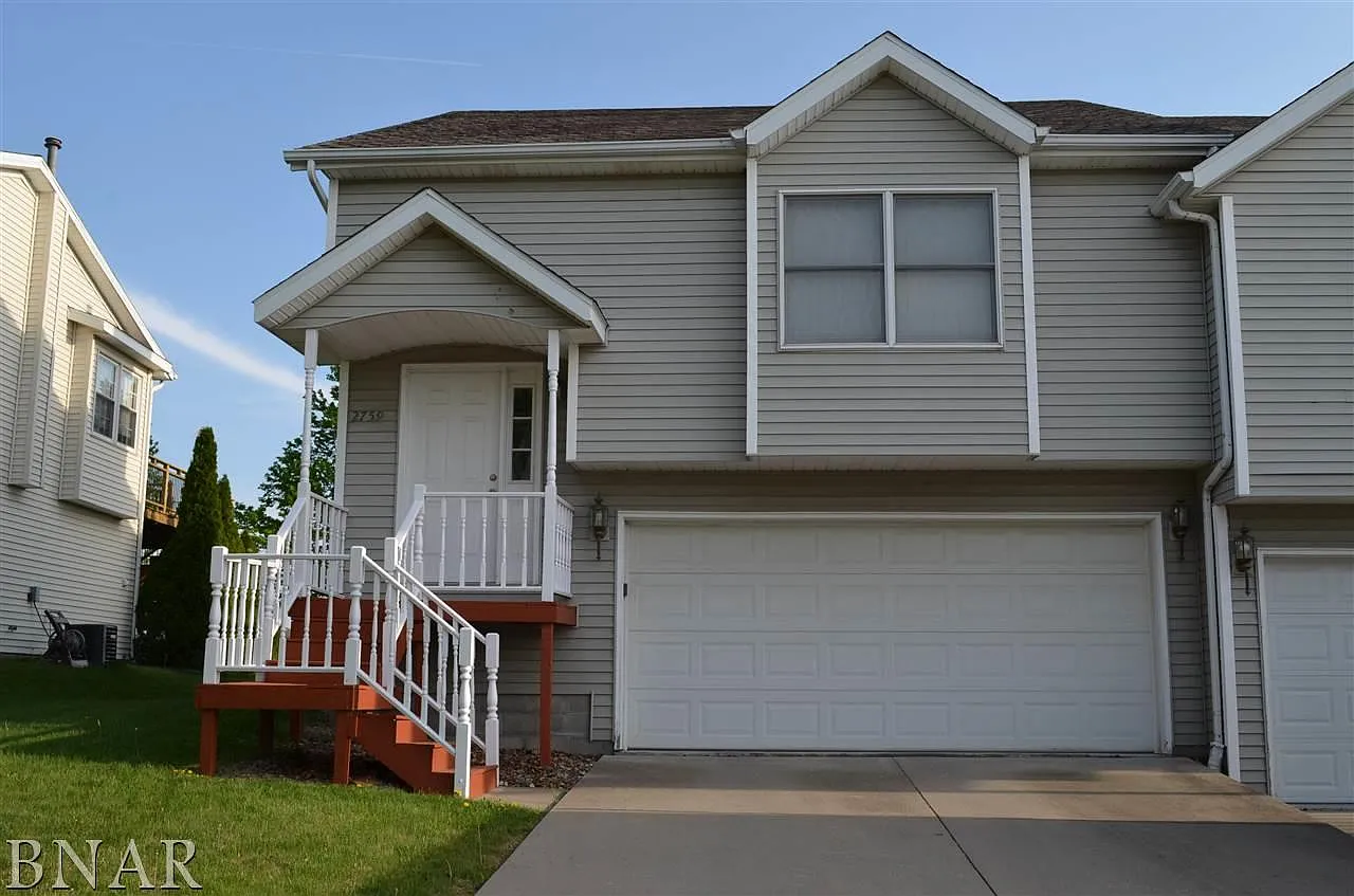 2759 Arrowhead Dr photo 1