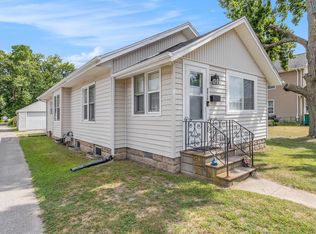2612 Milburn Blvd, Mishawaka, IN 46544