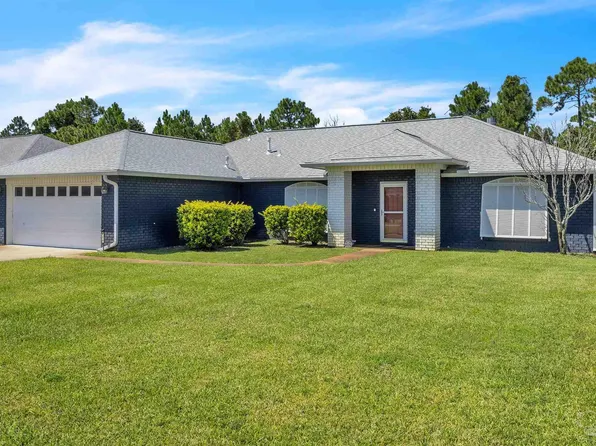 124 Gunwale Rd, Pensacola, FL 32507