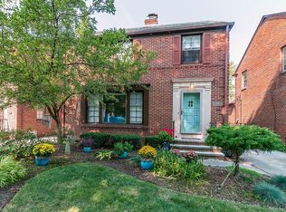 2366 Traymore Rd, University Hts, OH 44118