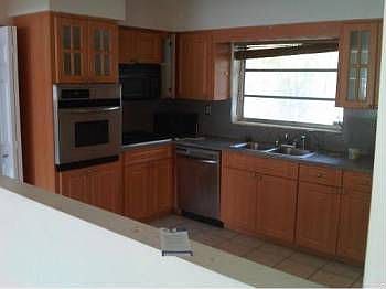 2nd image of 1250 NE 176th St